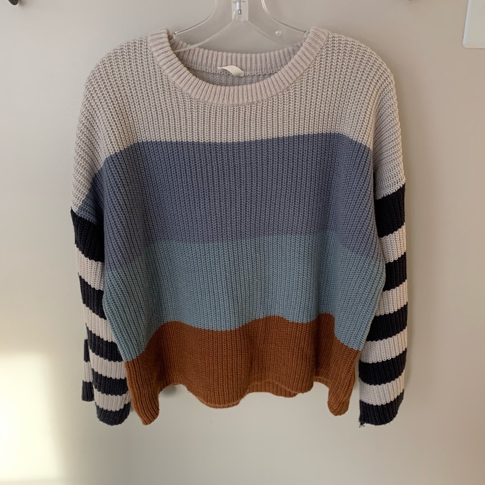 Vici blue striped sweater